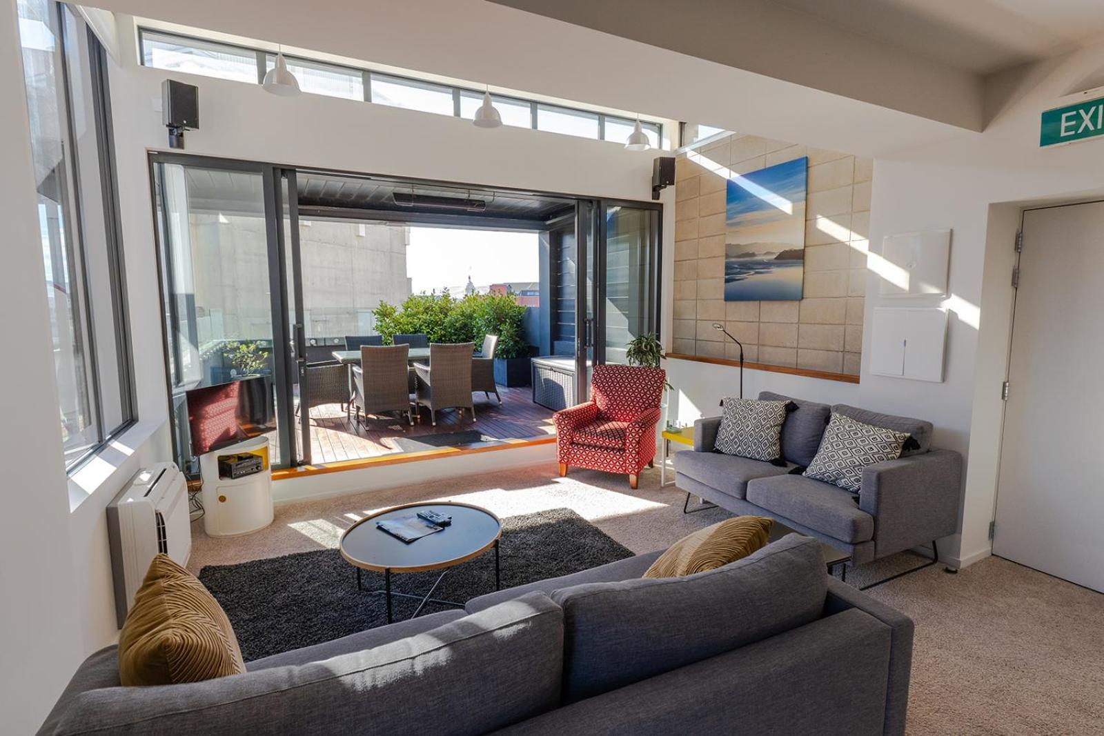 Deluxe Inner-City Apartment On Moray Dunedin Exterior photo