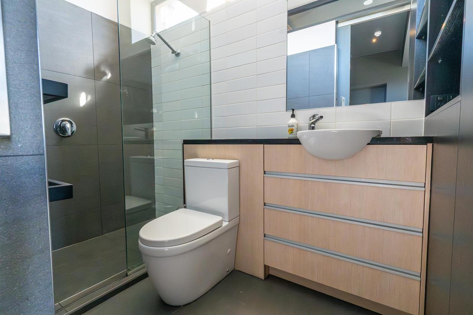Deluxe Inner-City Apartment On Moray Dunedin Exterior photo